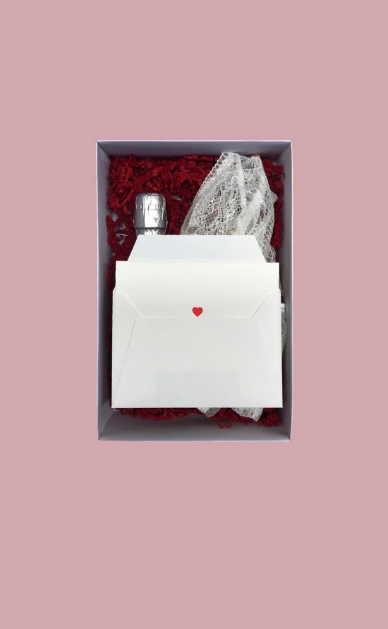 A lovely Valentinsbox - White Sensation