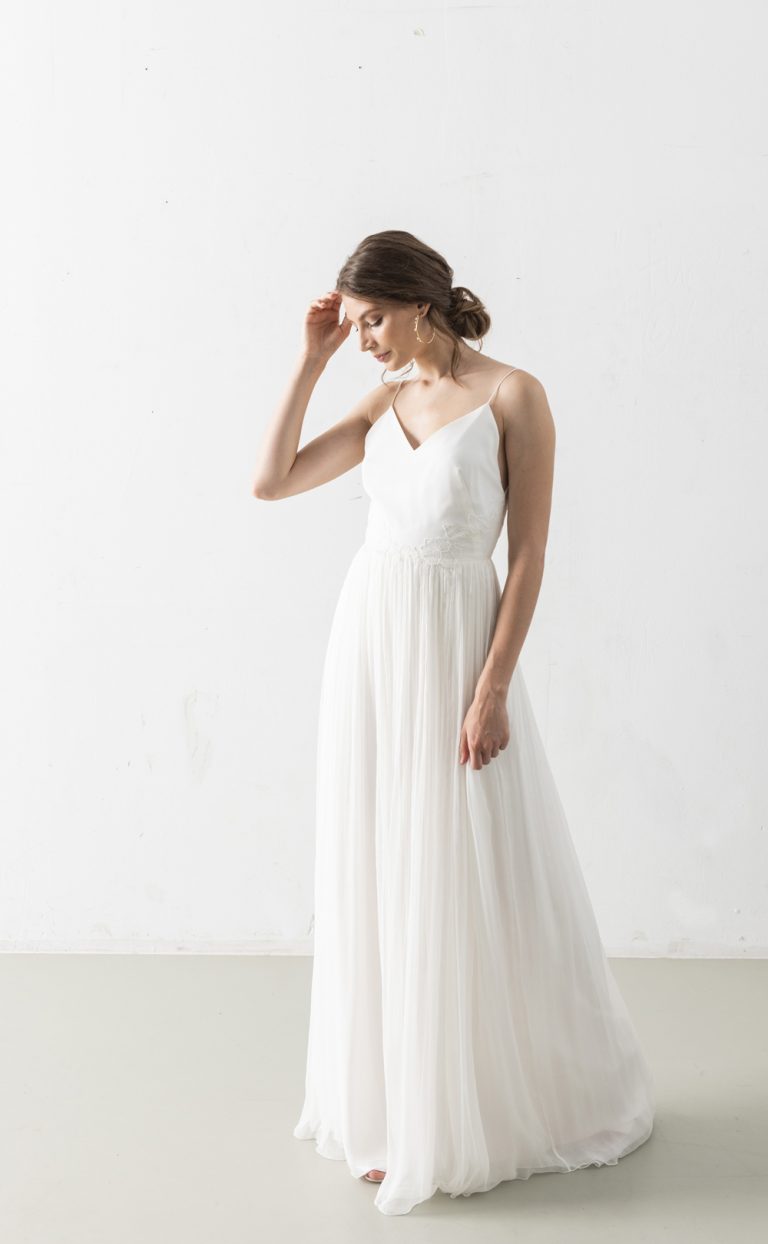 Zolile – Simple Wedding Dress