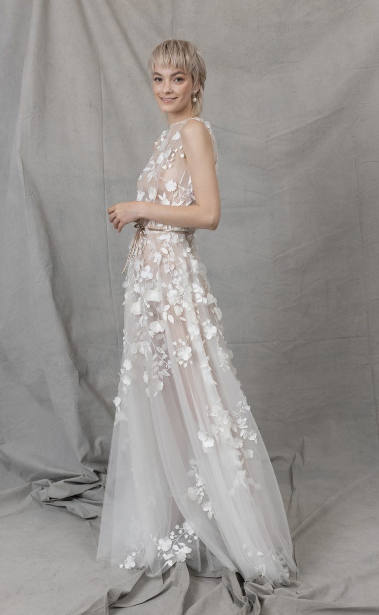 Wedding Dress: Style Arelli