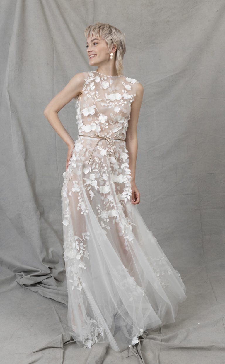 Wedding Dress: Style Arelli