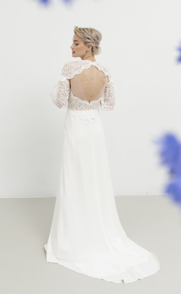 Brautkleid: Modell Lace Flower Nude