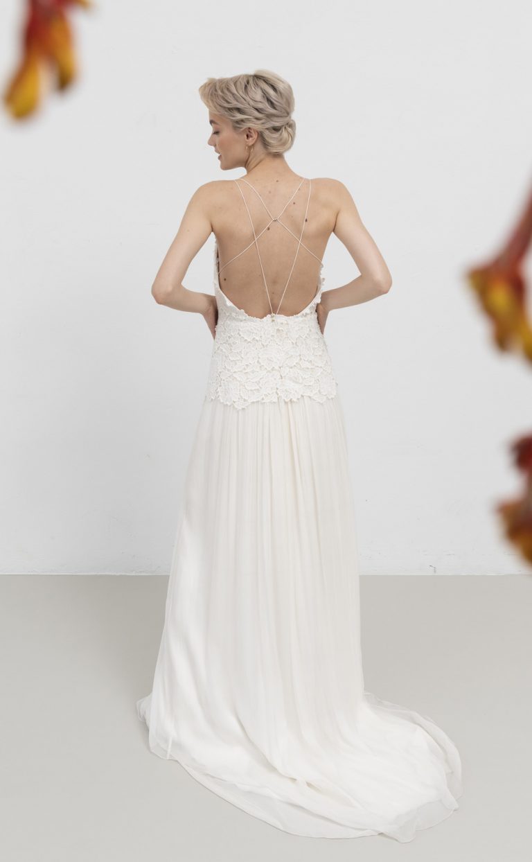 Wedding Dress: Style Layla