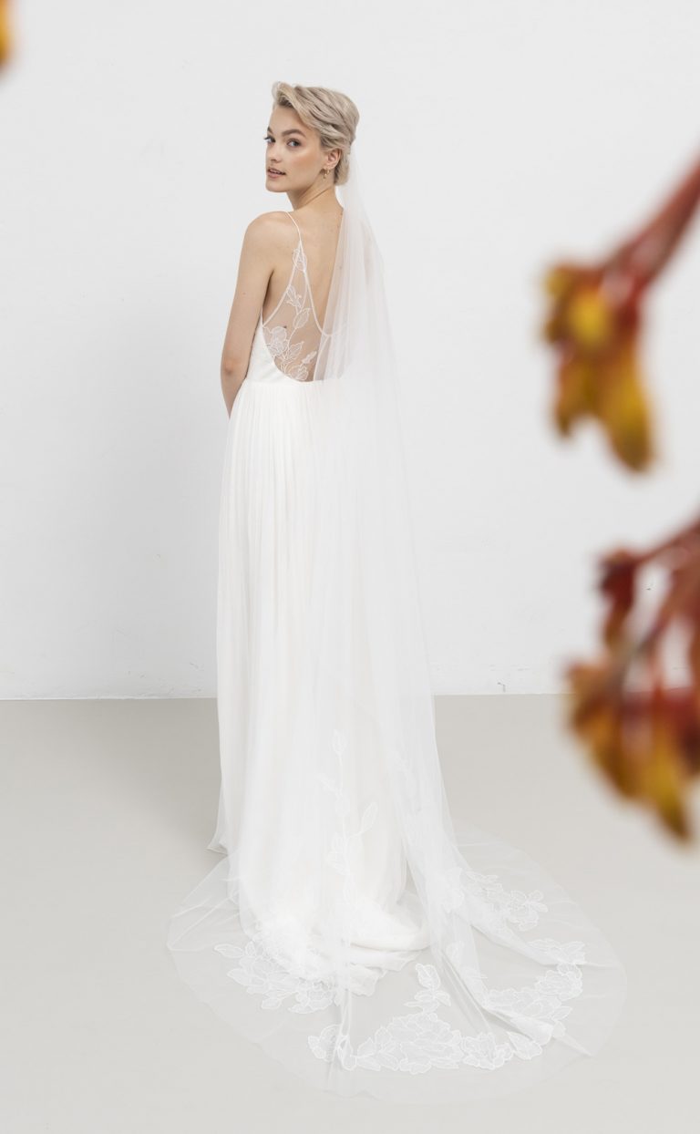 Bridal Veil: Style Zolile