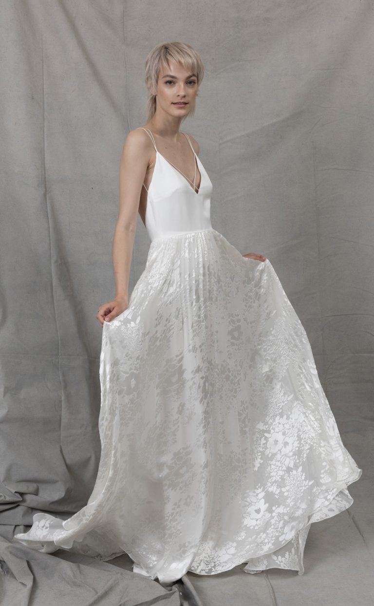 Wedding Dress: Style Shiny Jua