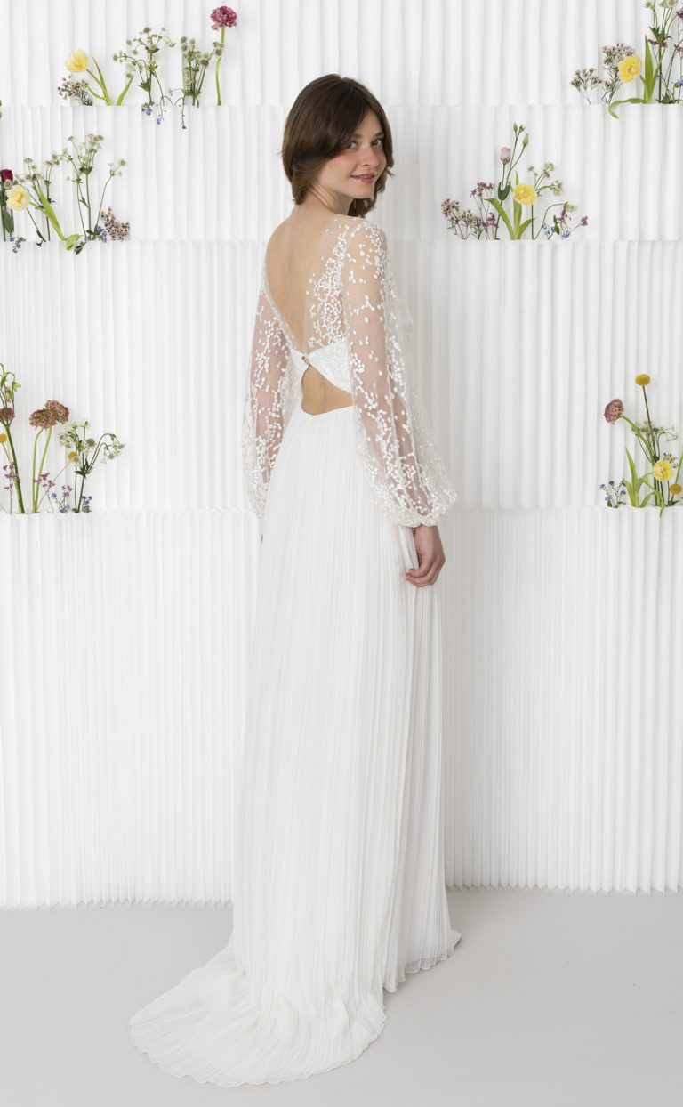 Wedding Dress: Style Million Dots Pleats