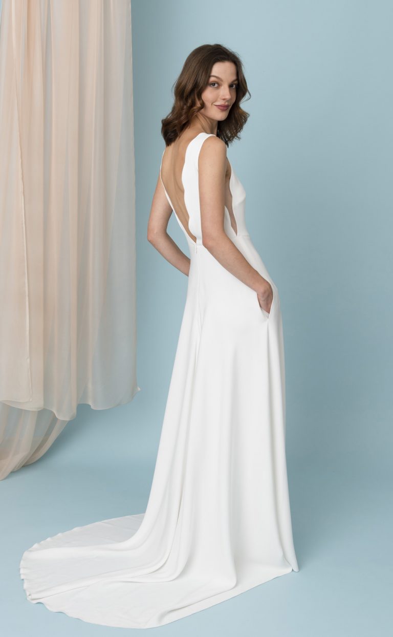 Wedding Dress: Style Beth