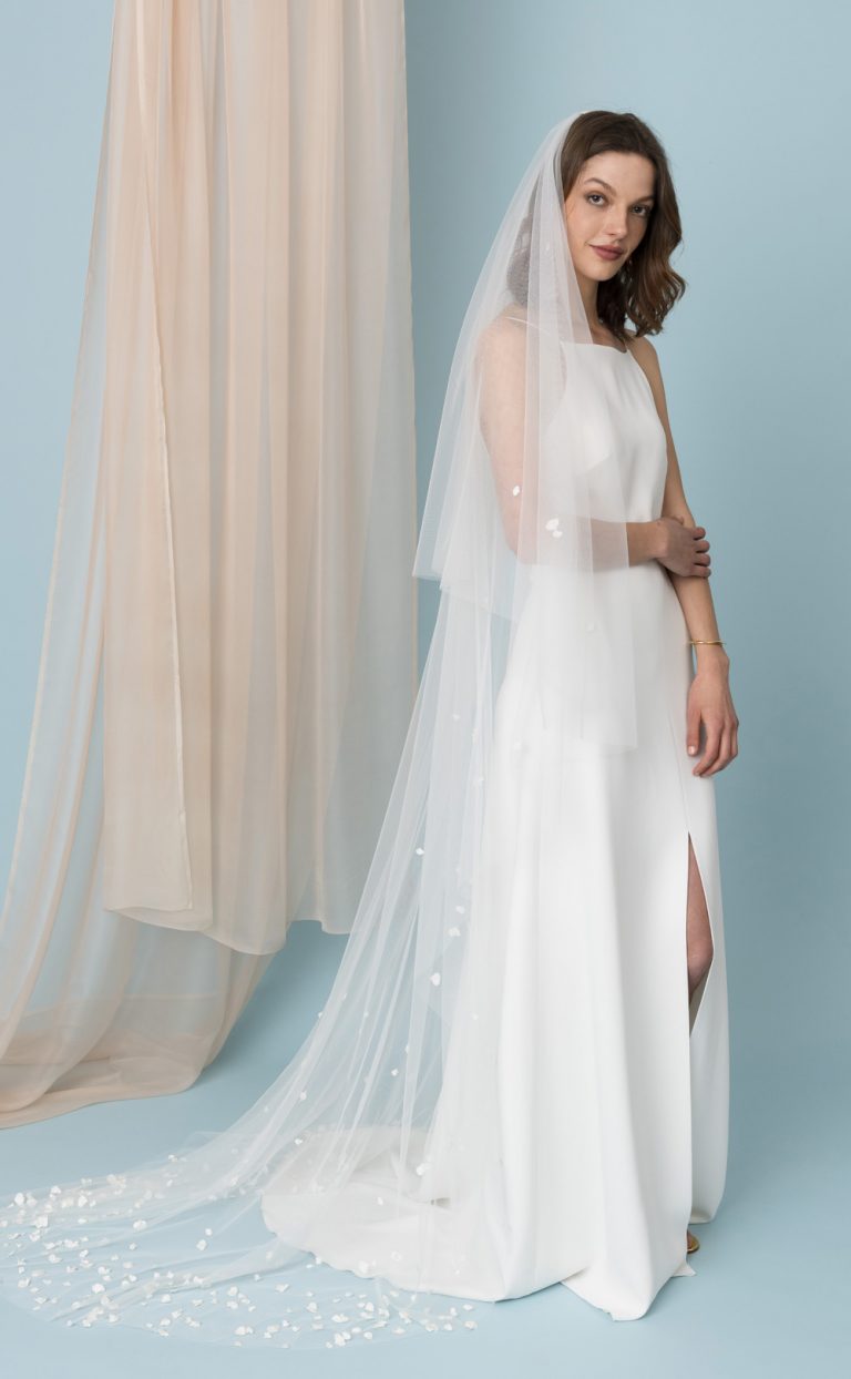 Wedding Dress: Style Roxama