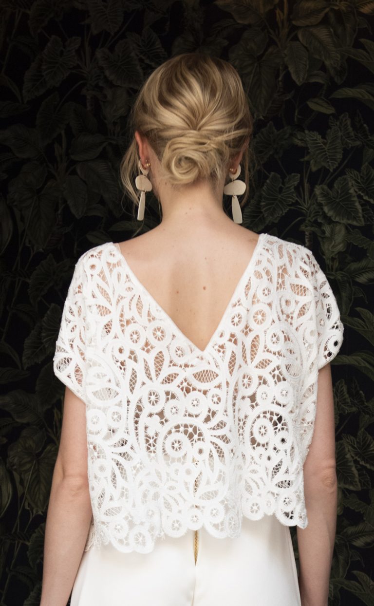Oversize Top Lace