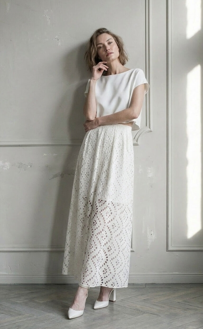 Sunna Culottes mit Lochmuster