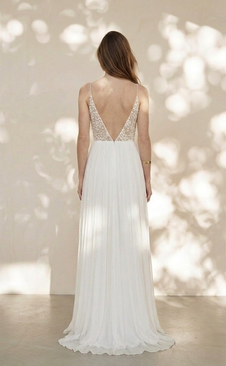 Leichtes Brautkleid: Modell Airy Million Dots