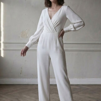 kisui Berlin Jumpsuit mit Ärmeln Rent your wedding outfit Brautmode zum leihen