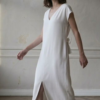 kisui Berlin Bridal Store Boutique schlichtes kurzes Brautkleid modern