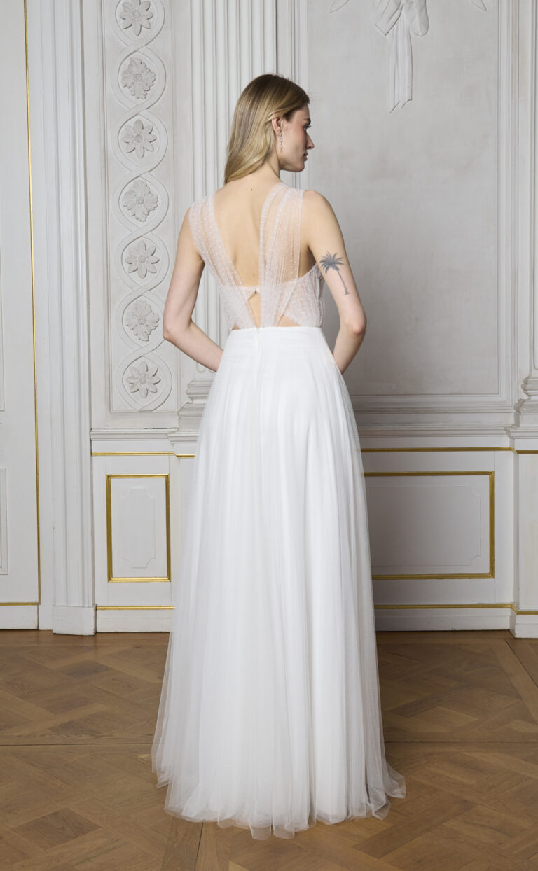Bridal Dress with Tulle: Jardina Tulle