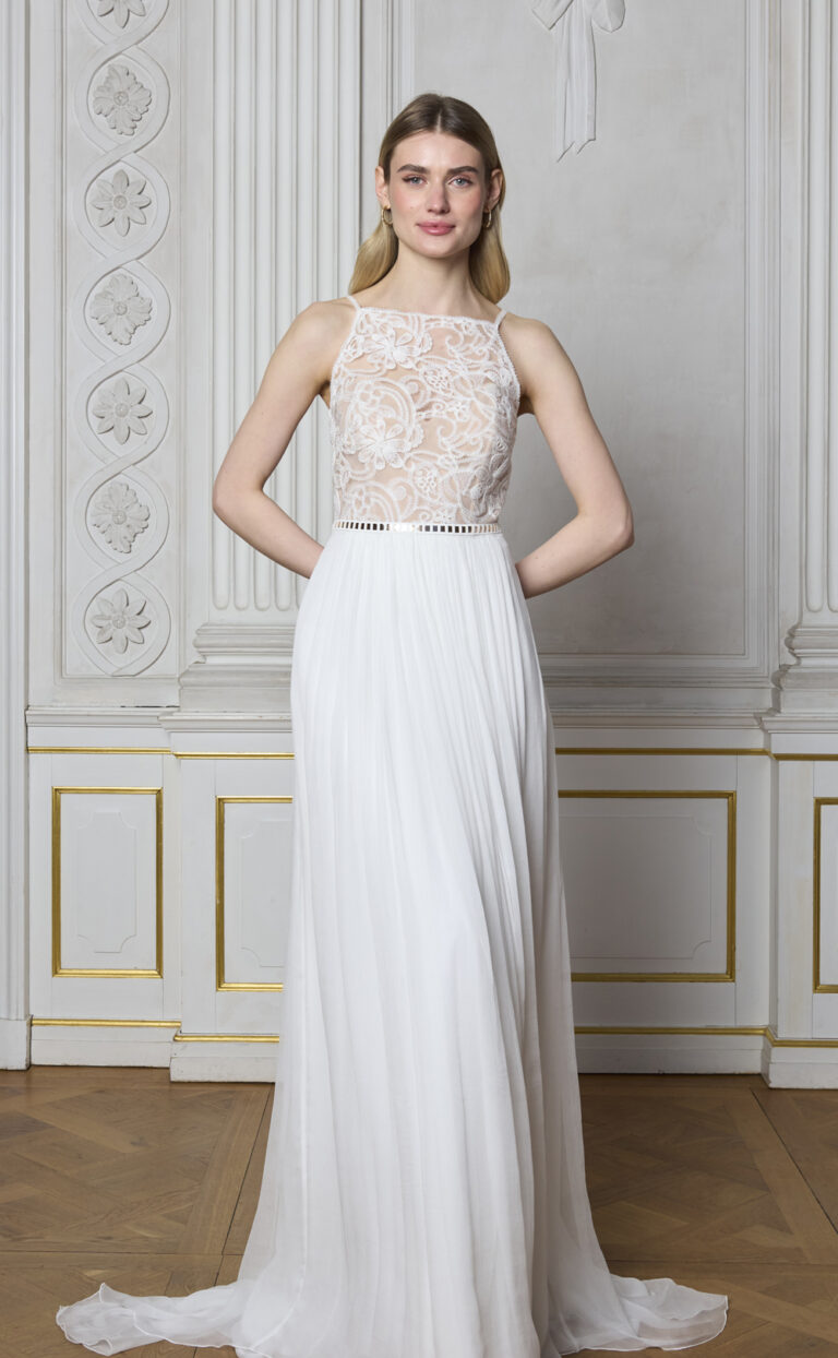 Fluent Wedding Dress: Style Paleann