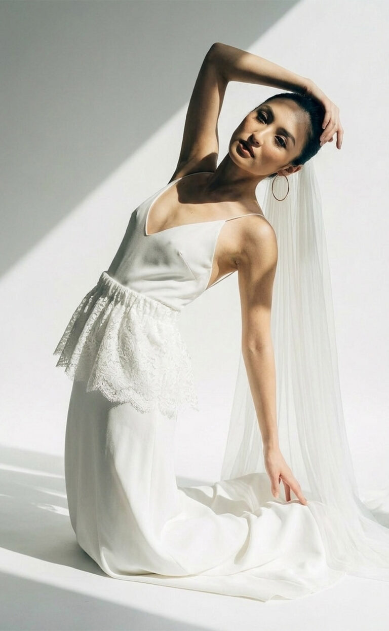 Court Peplum – Moderne Braut-Peplum aus Seide oder französischer Spitze