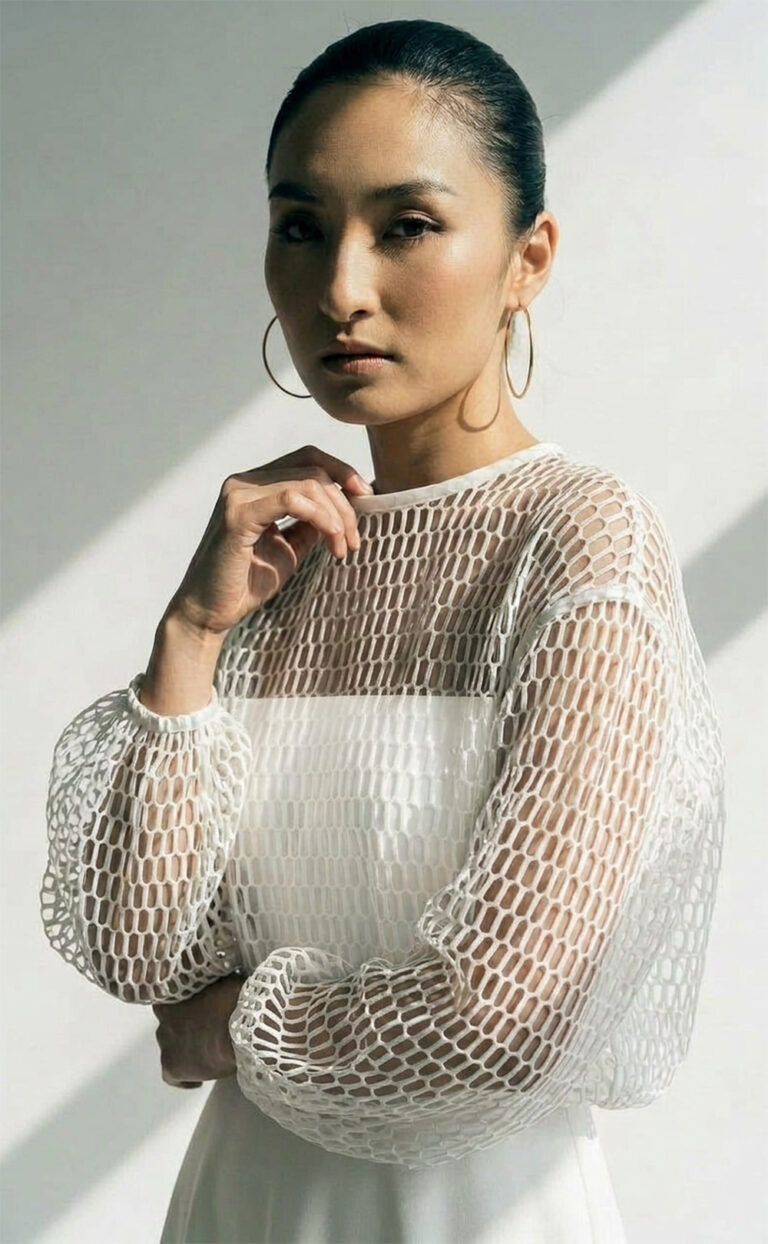 Jondis Pullover – Transparenter Brautpullover aus strukturiertem Netzstoff